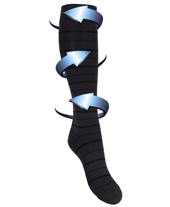 Stödstrumpor gråsvartrandiga för svullna och trötta ben